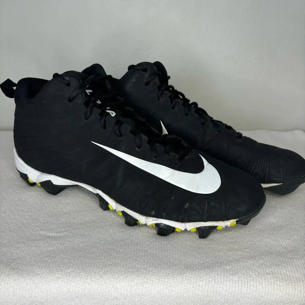 Men’s Nike Alpha FastFlex Sporting Football Cleats Black White 11.5 US NFL‎